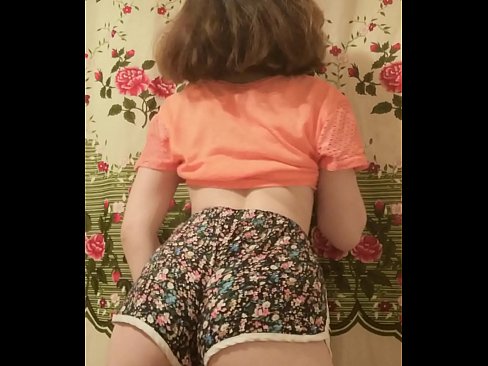 ❤️ Сексуальная юная малышка делает стриптиз снимая свои шортики на камеру ❤ Русское порно на нашем сайте mobilecric.top ☑